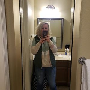 Meet your Posher, Mary